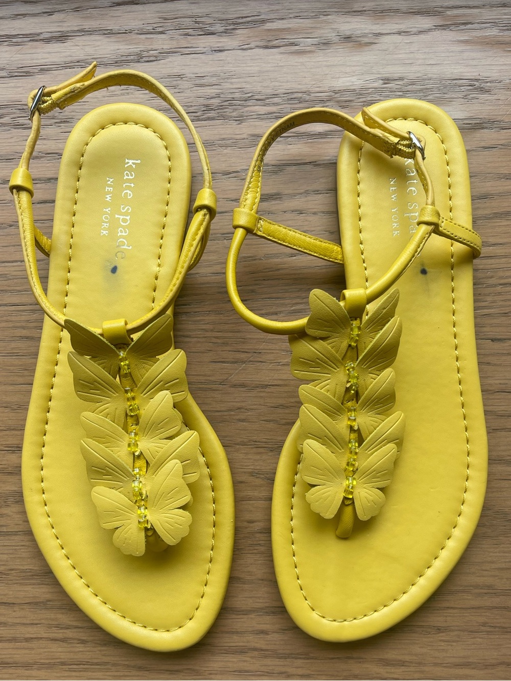 Kate Spade New York Yellow Butterfly Flat Sandals Women’s Size 5B